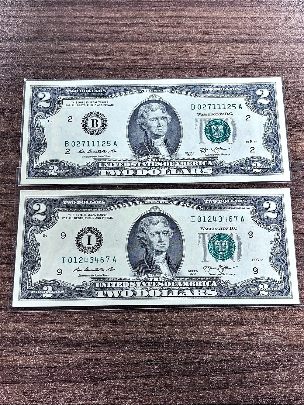 US Department of the Treasury Series 2013 $2 Two Dollar Bill Uncirculated